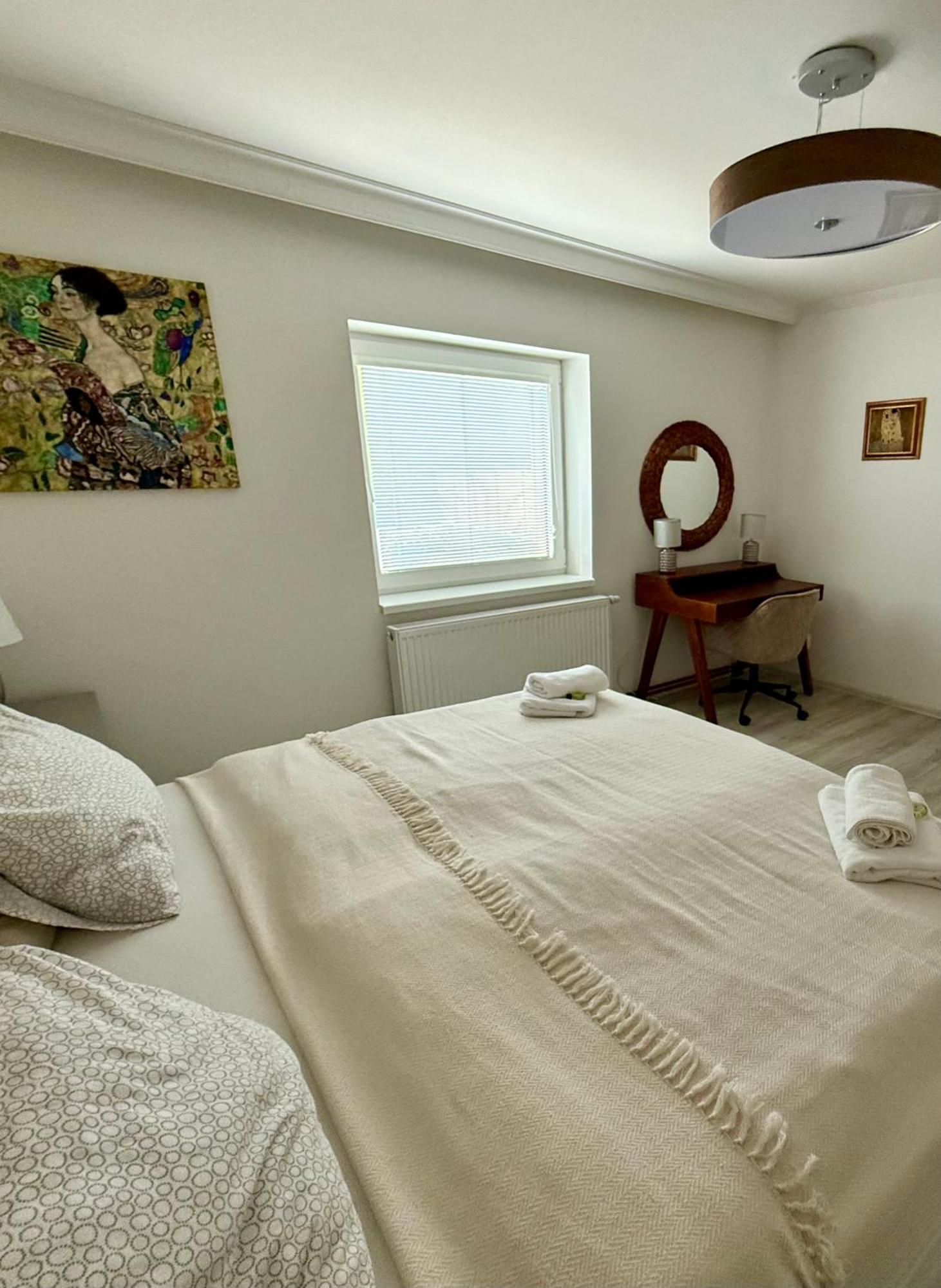 Bosen Apartments 1 Valecov-Zasadka 7 מראה חיצוני תמונה